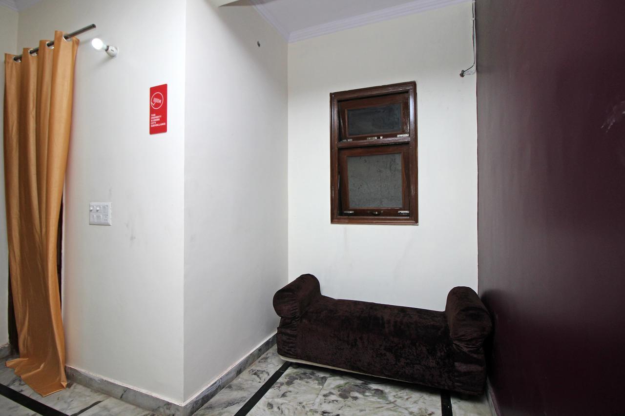 Oyo 9192 Hotel Raghav Residency ノイダ エクステリア 写真