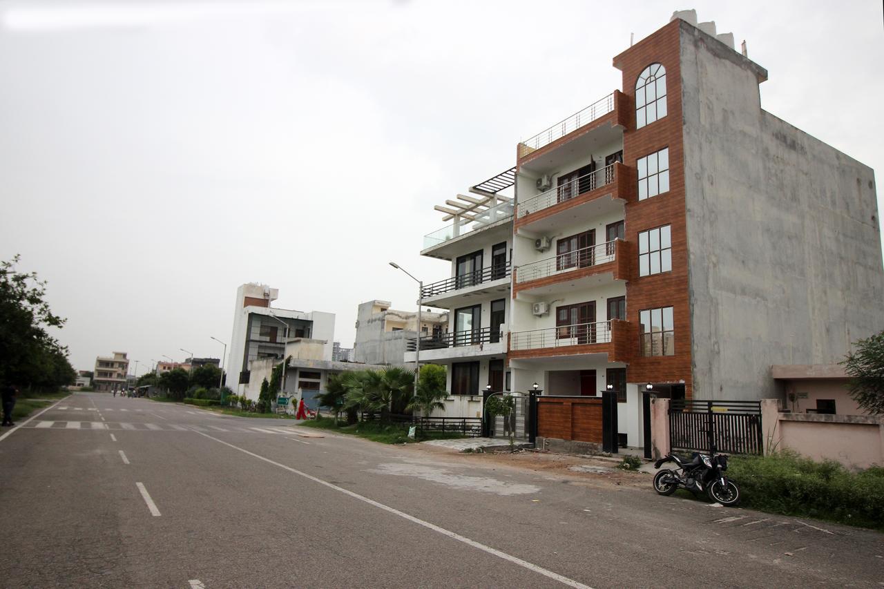 Oyo 9192 Hotel Raghav Residency ノイダ エクステリア 写真